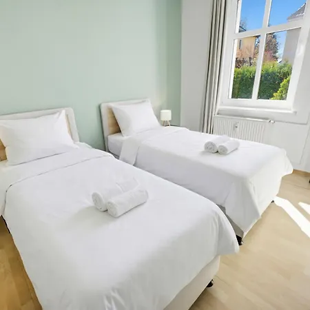 Gemuetliche 4-raum Mit Parkplatz & Kueche Apartment *
