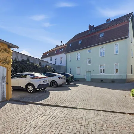 Gemuetliche 4-raum Mit Parkplatz & Kueche Apartment *